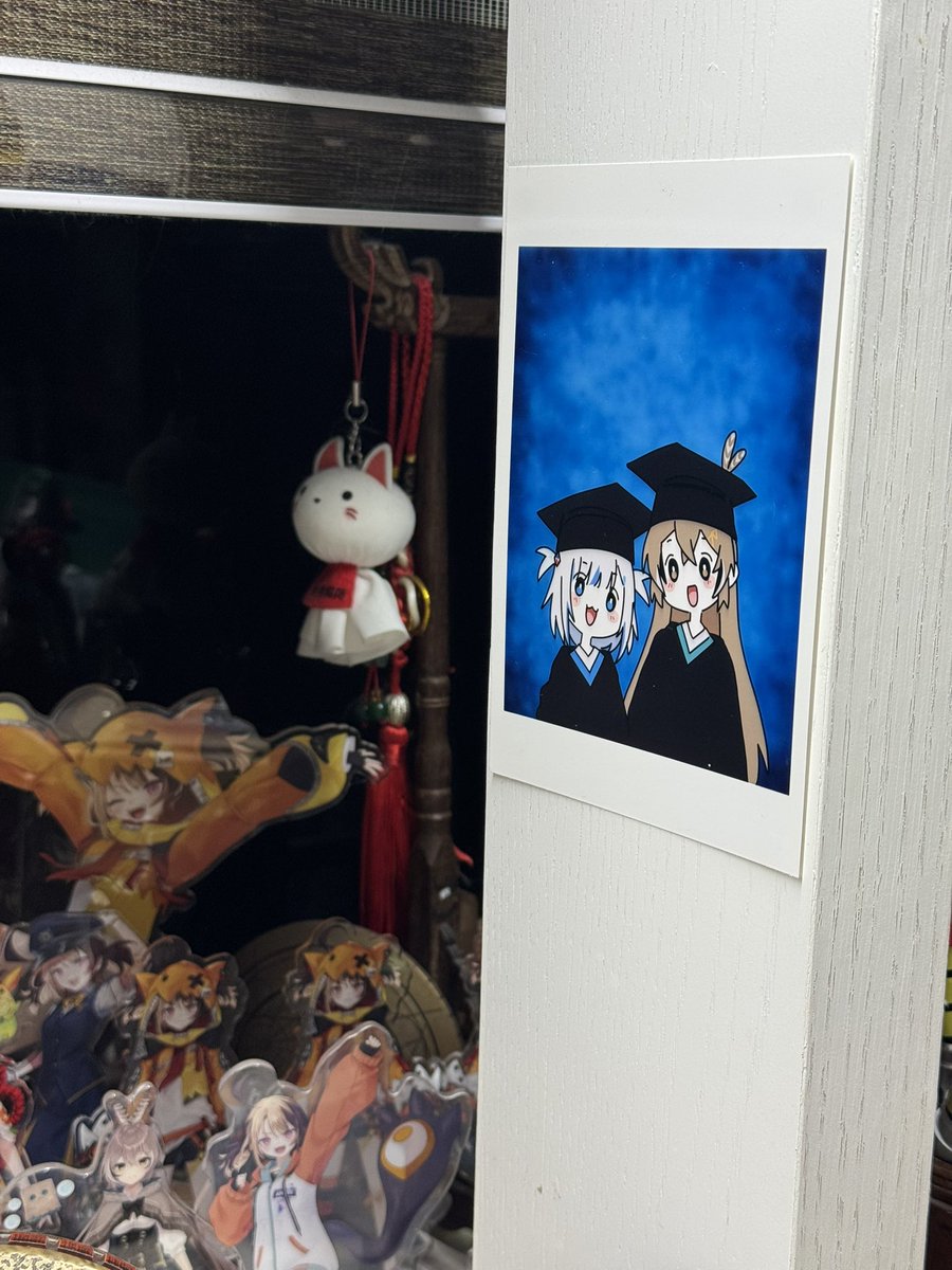 BarrySymere tweet media