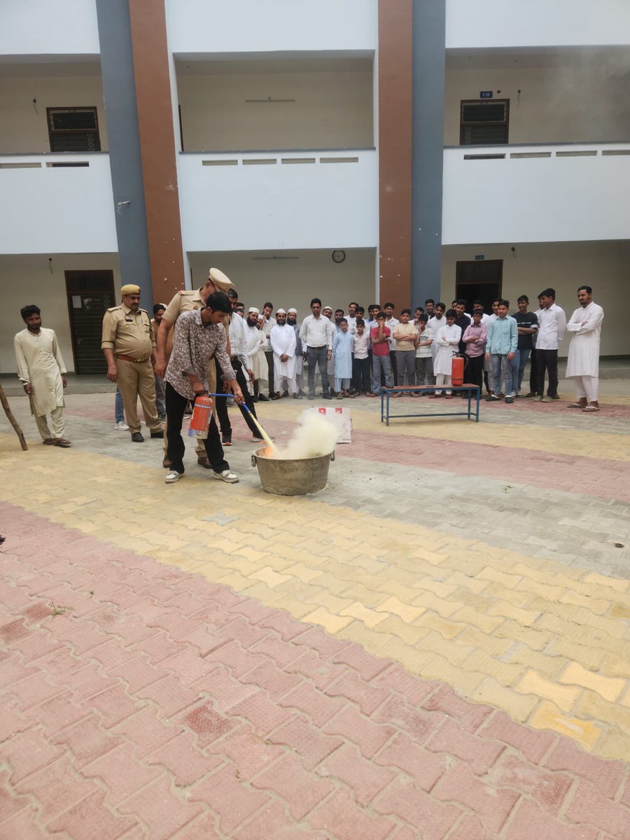 fire and Emergency service muzaffarnagar tweet media