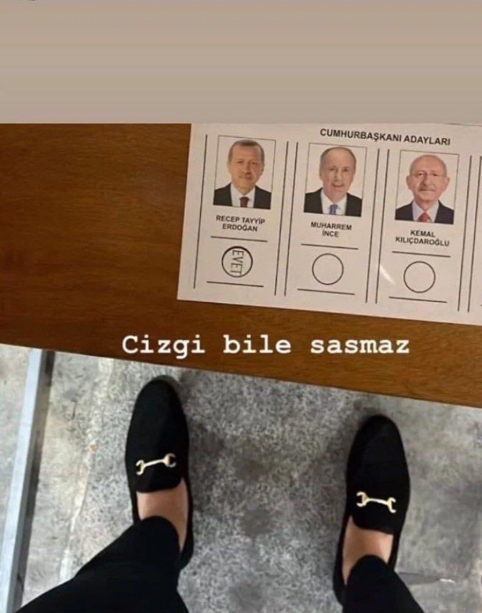 Sinem tweet media