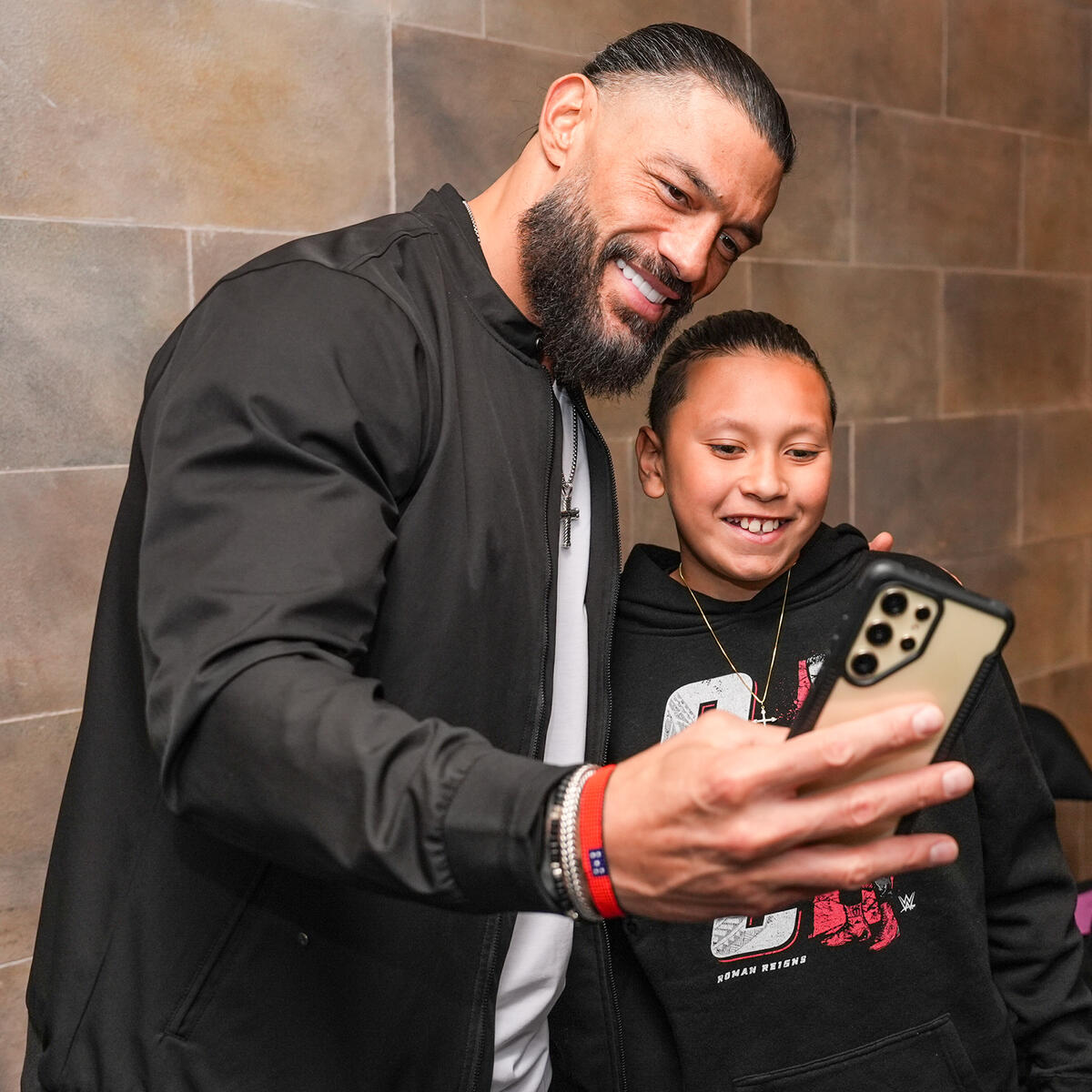 Roman granted a Wish with🫶 Make~A~Wish before RAW at MSG  📷 WWE