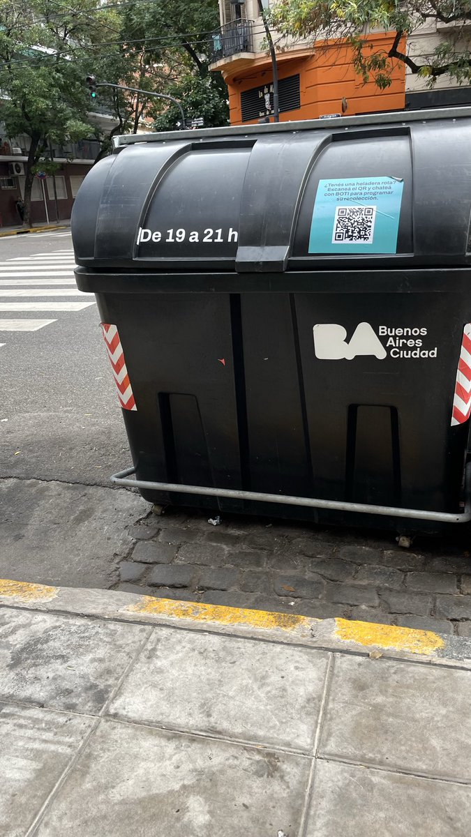 Leli Mai 💛 tweet media