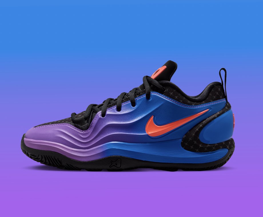 JustFreshKicks tweet media