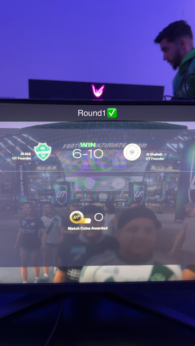 Twis AboFawzi tweet media