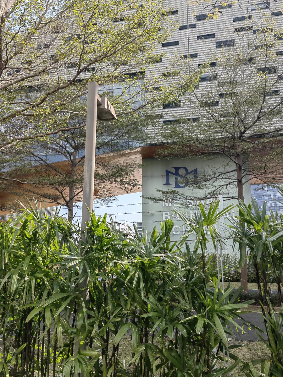 simon barrett tweet media