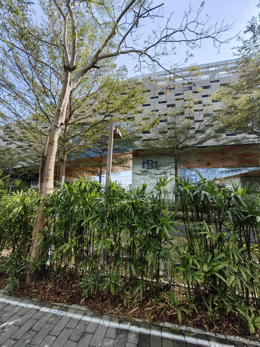 simon barrett tweet media