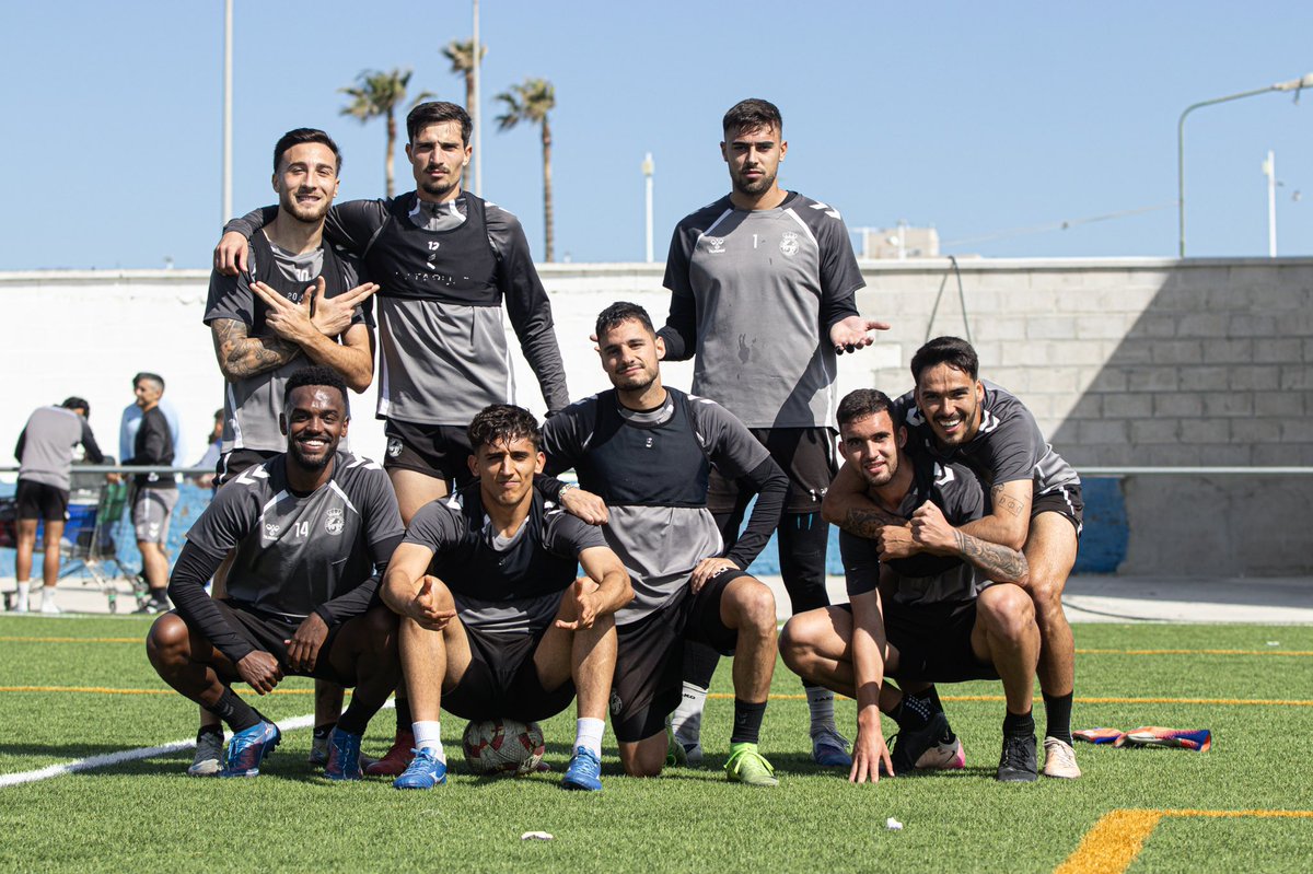 Real Balompédica Linense tweet media