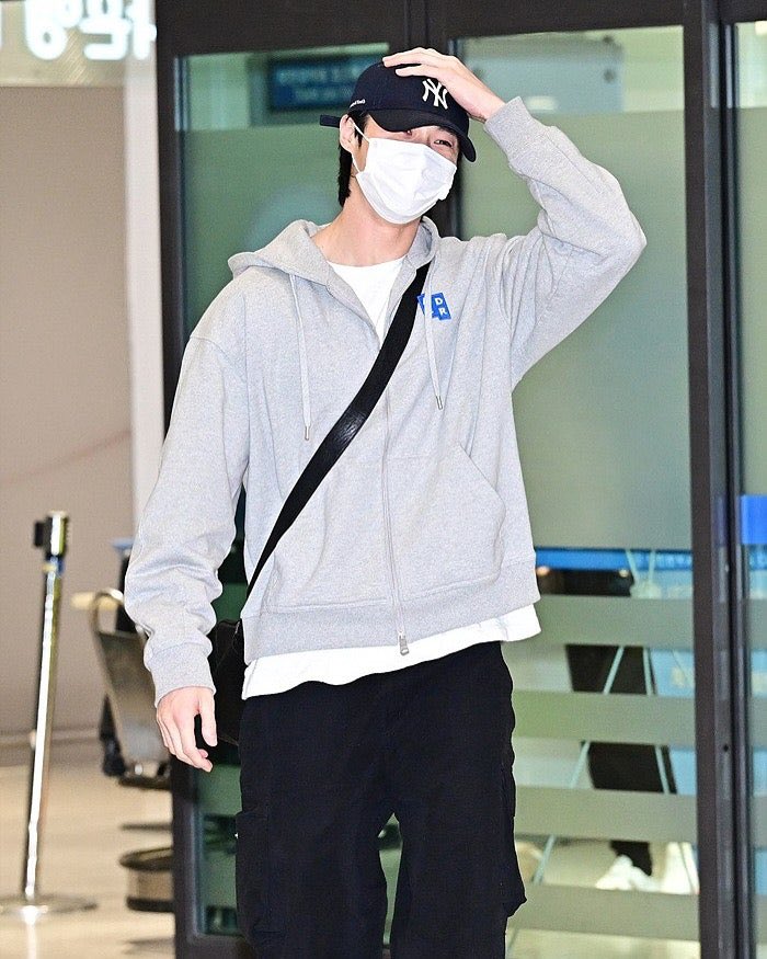 용용이📮❤️ tweet media