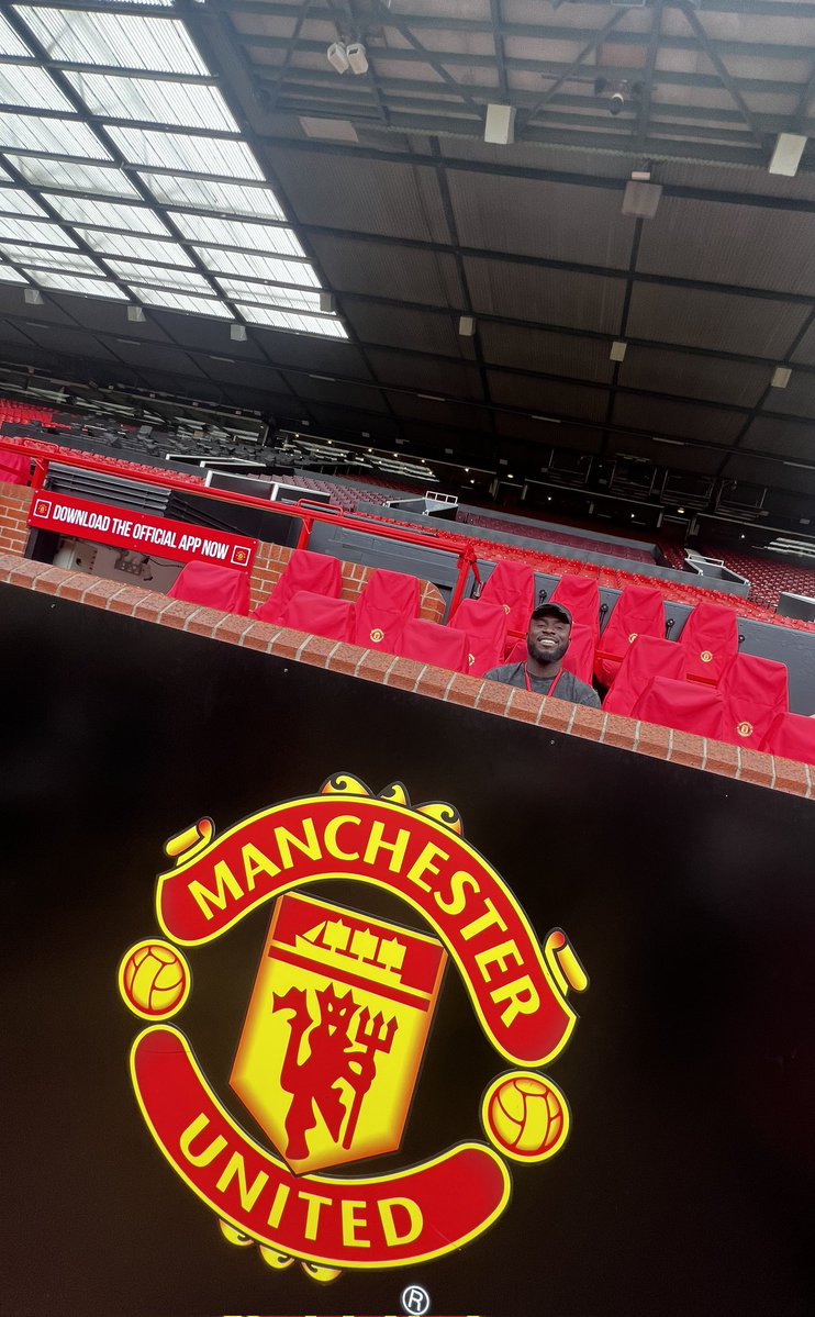 Busby_Davey tweet media