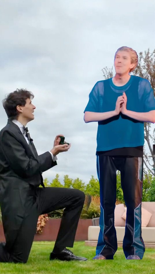 Garlic/Obvi || !James marriott 12/10! tweet media