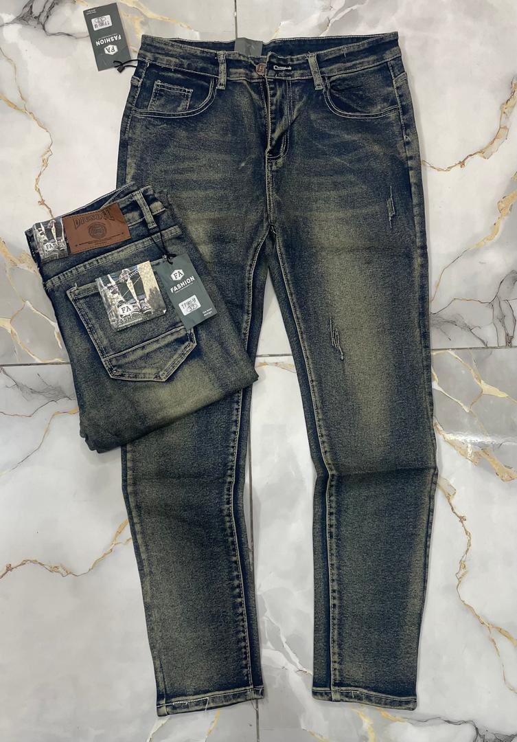 Batureey Gallery tweet media