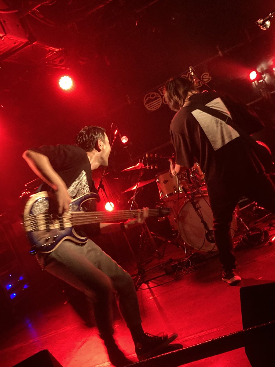 サンダルニャット⚡️🙀をすし tweet media