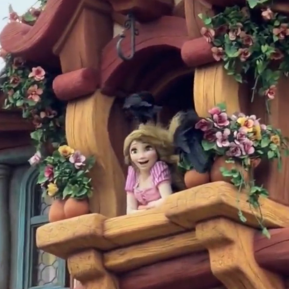 𝐭𝐢𝐧𝐤𝐲 𝐰𝐢𝐧𝐤𝐲’𝐬 𝐩𝐮𝐫𝐬𝐞 🍉 tweet media