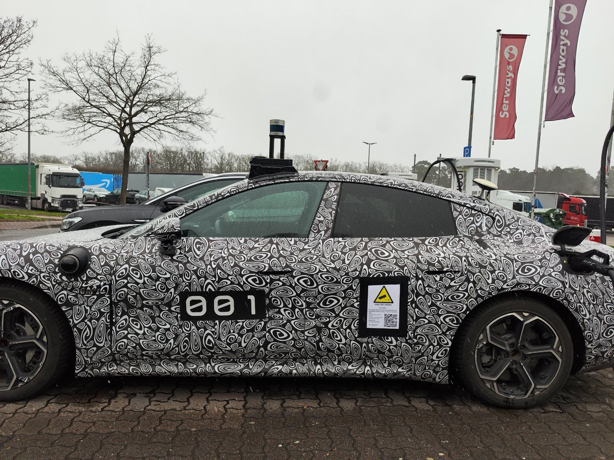 Sandra Henning tweet media