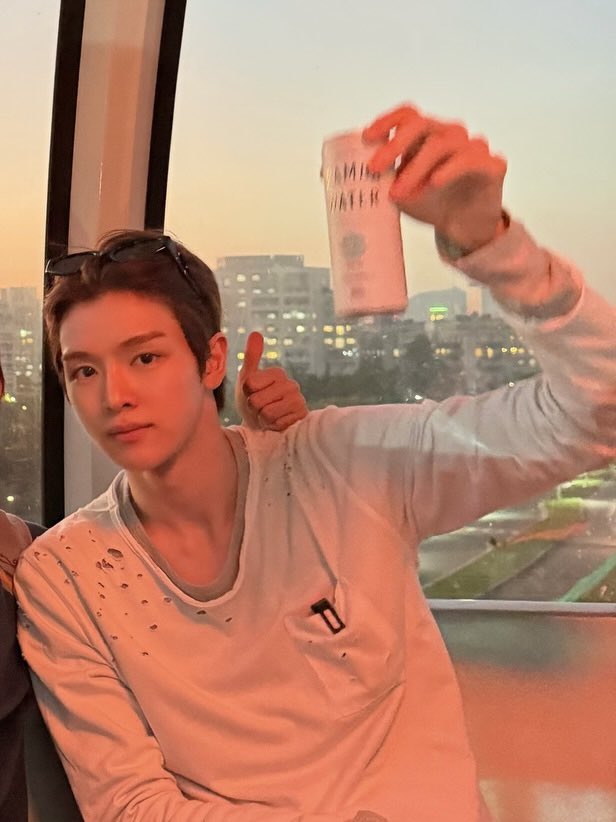 Riiiiiiii tweet media