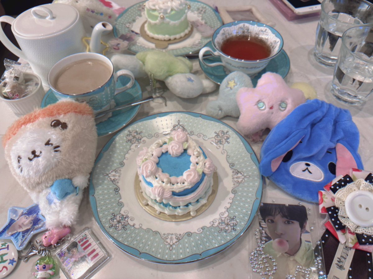 🍓🍒 tweet media