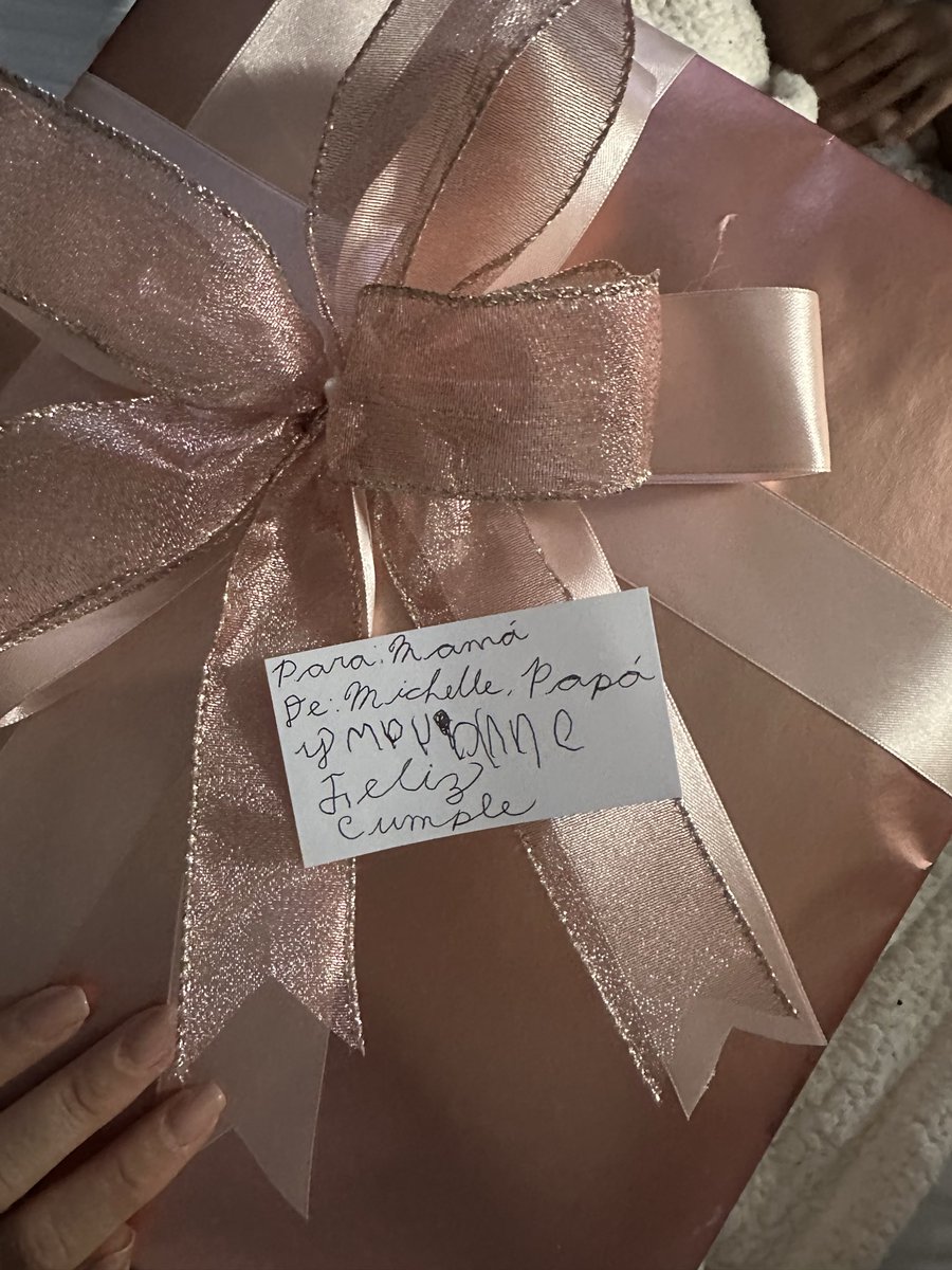 Alejandra Velarde tweet media