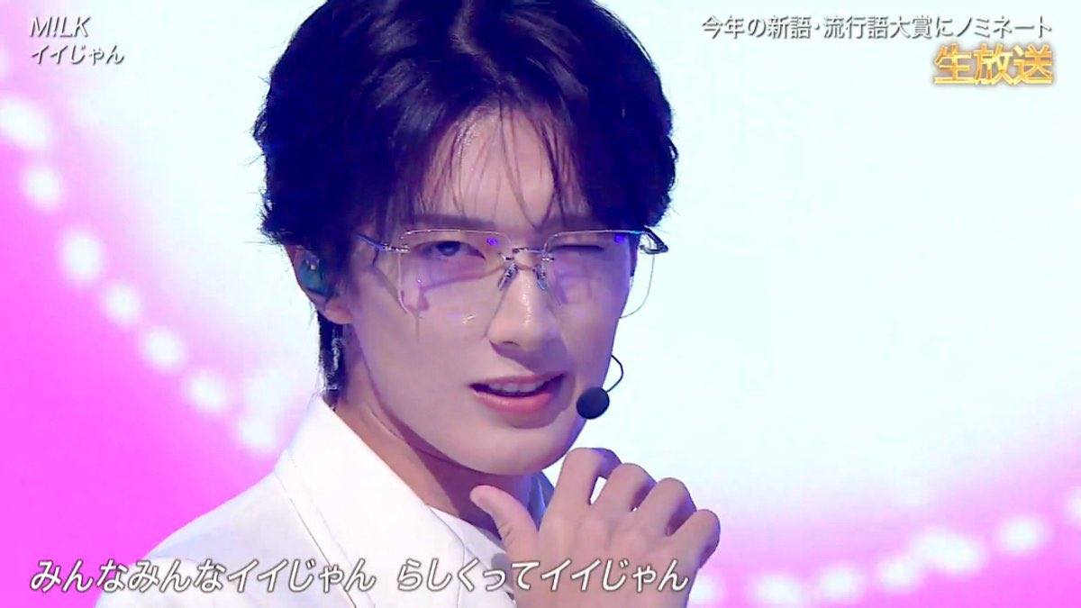 𝐾.⋆𝜗𝜚 tweet media