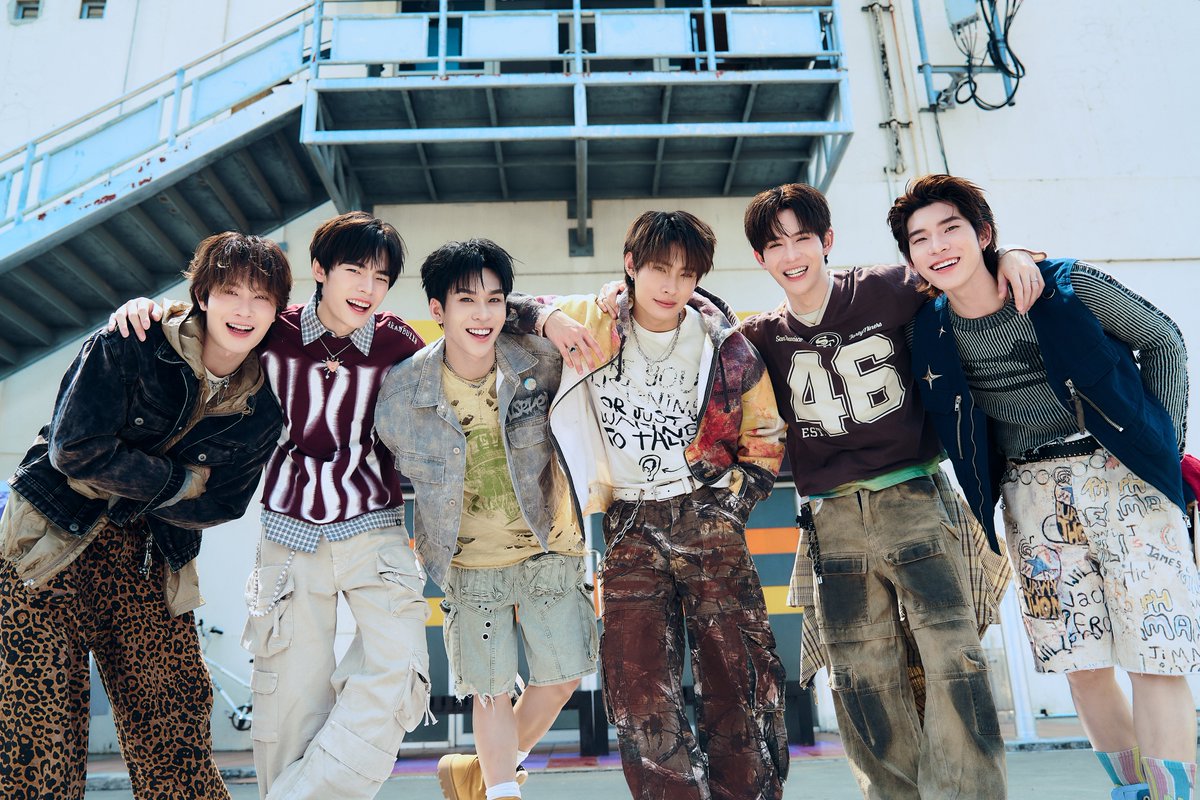 CM2 CONNECT tweet media