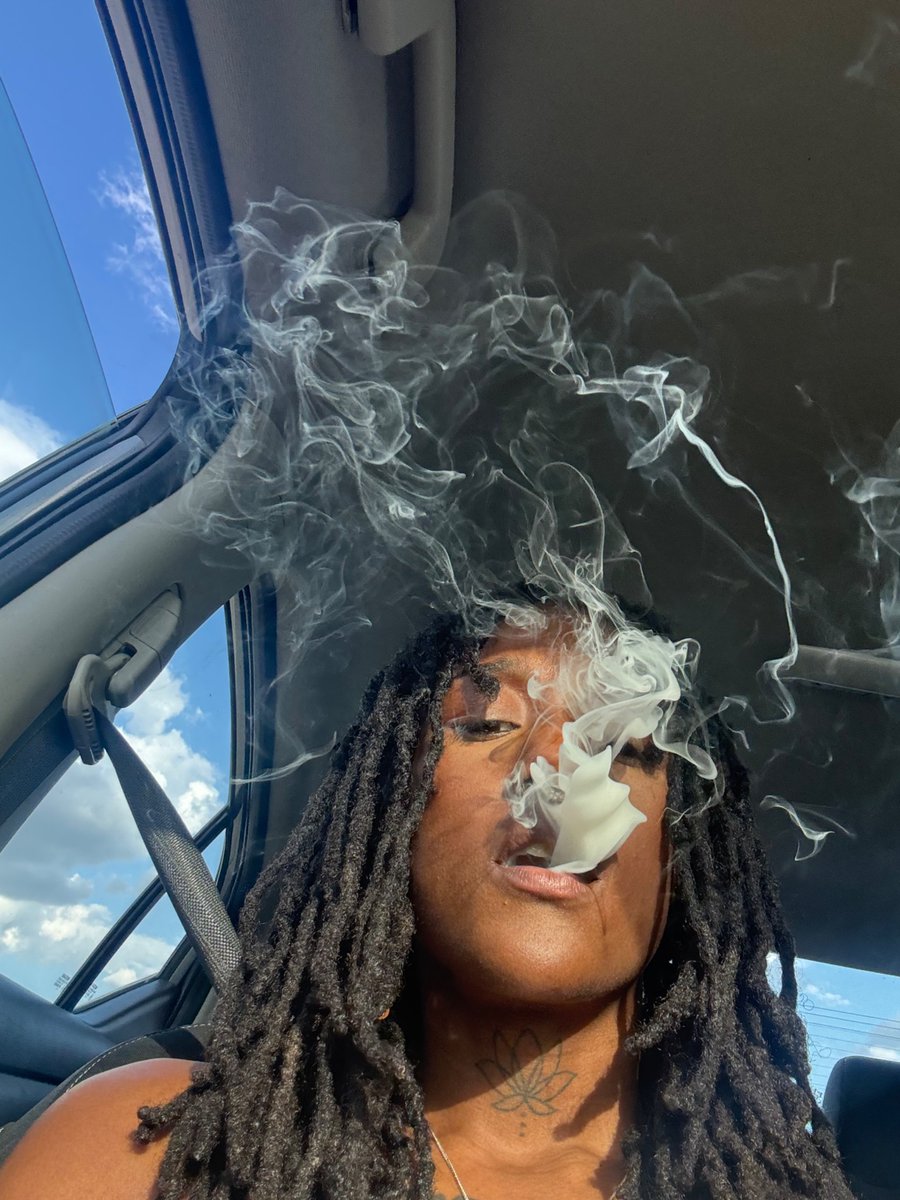 Aryeè The Gem tweet media