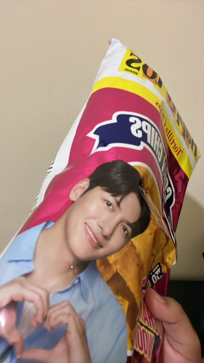 huft🏳️ tweet media