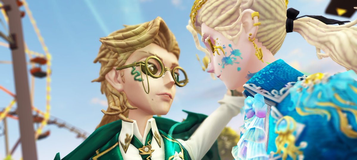 Rain 🌧 || COMIPARA L-04 tweet media