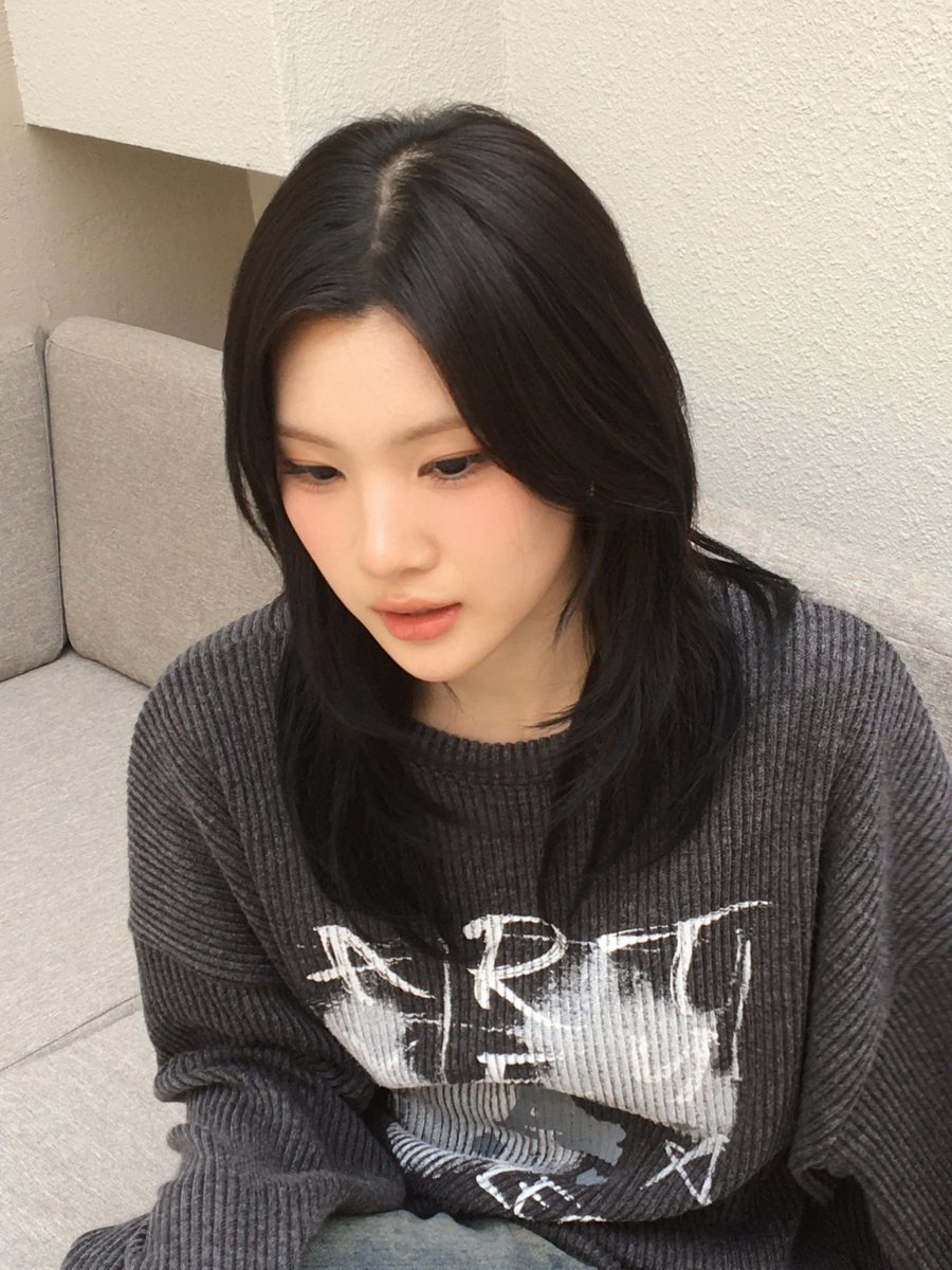 Hearts2Hearts Base tweet media