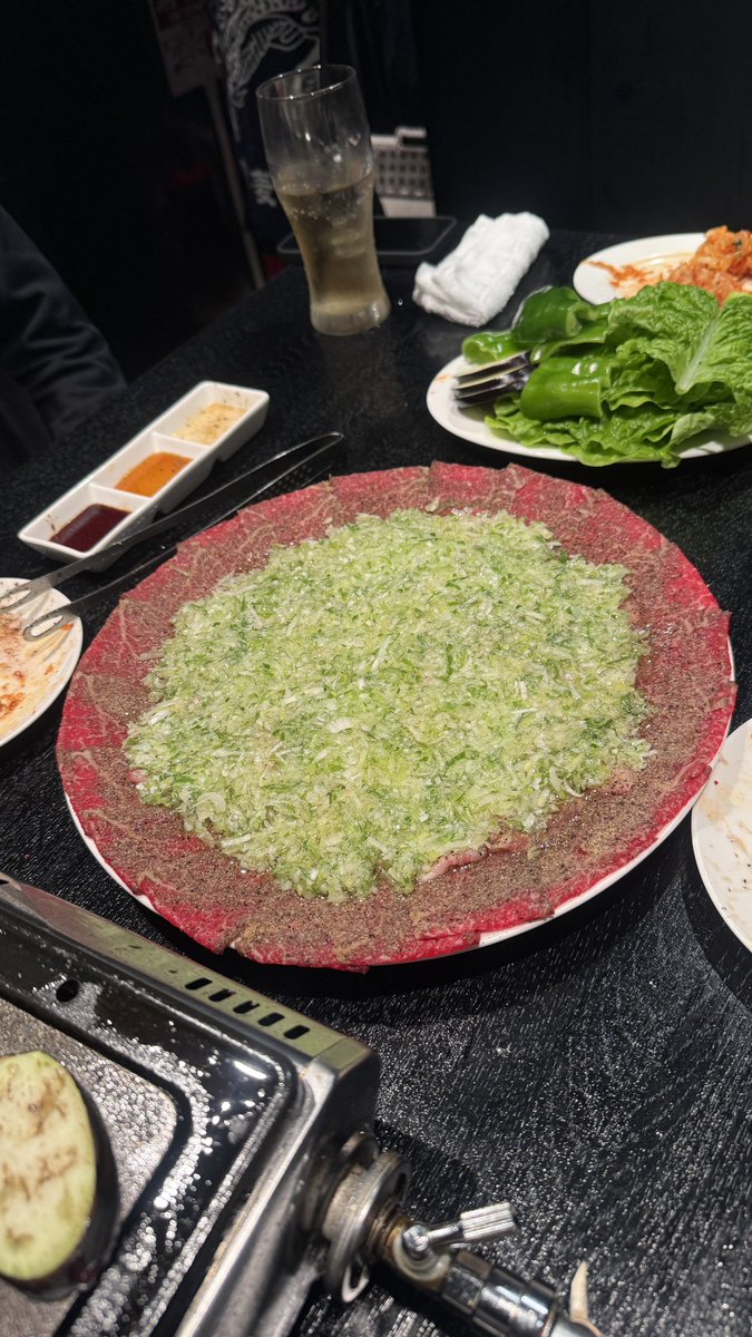 ne★★★ tweet media