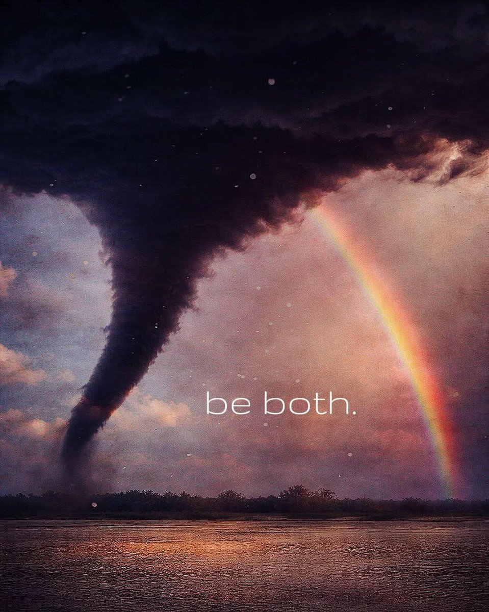 NotReallyStacy tweet media