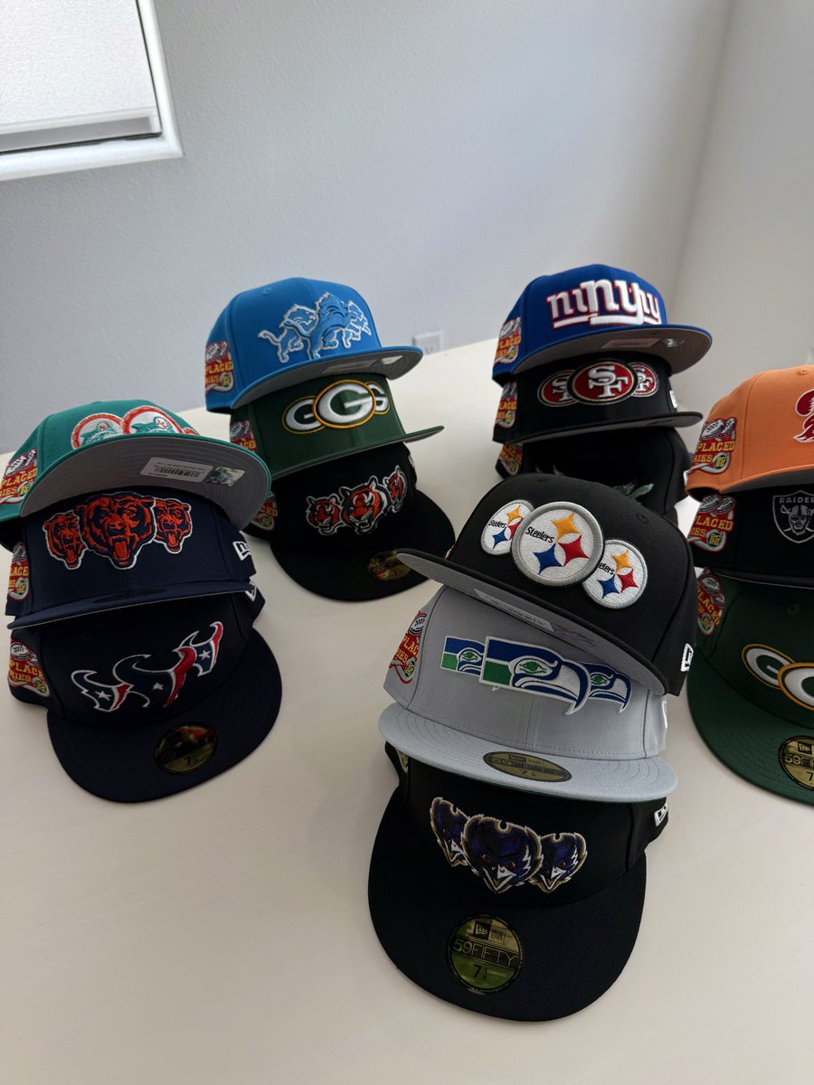 JustFreshKicks tweet media