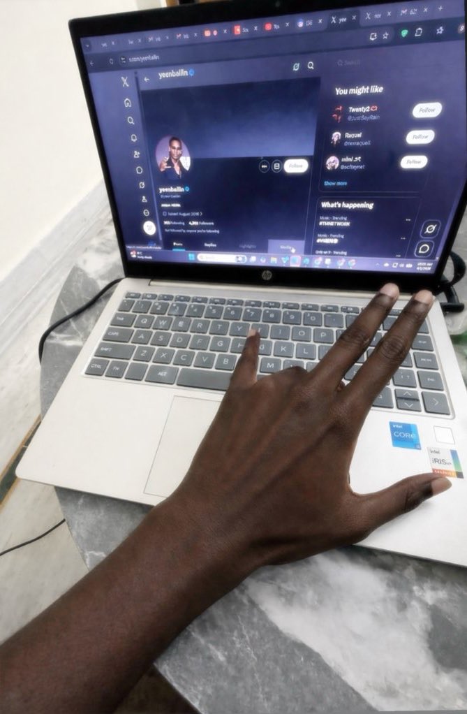 yeenballin tweet media