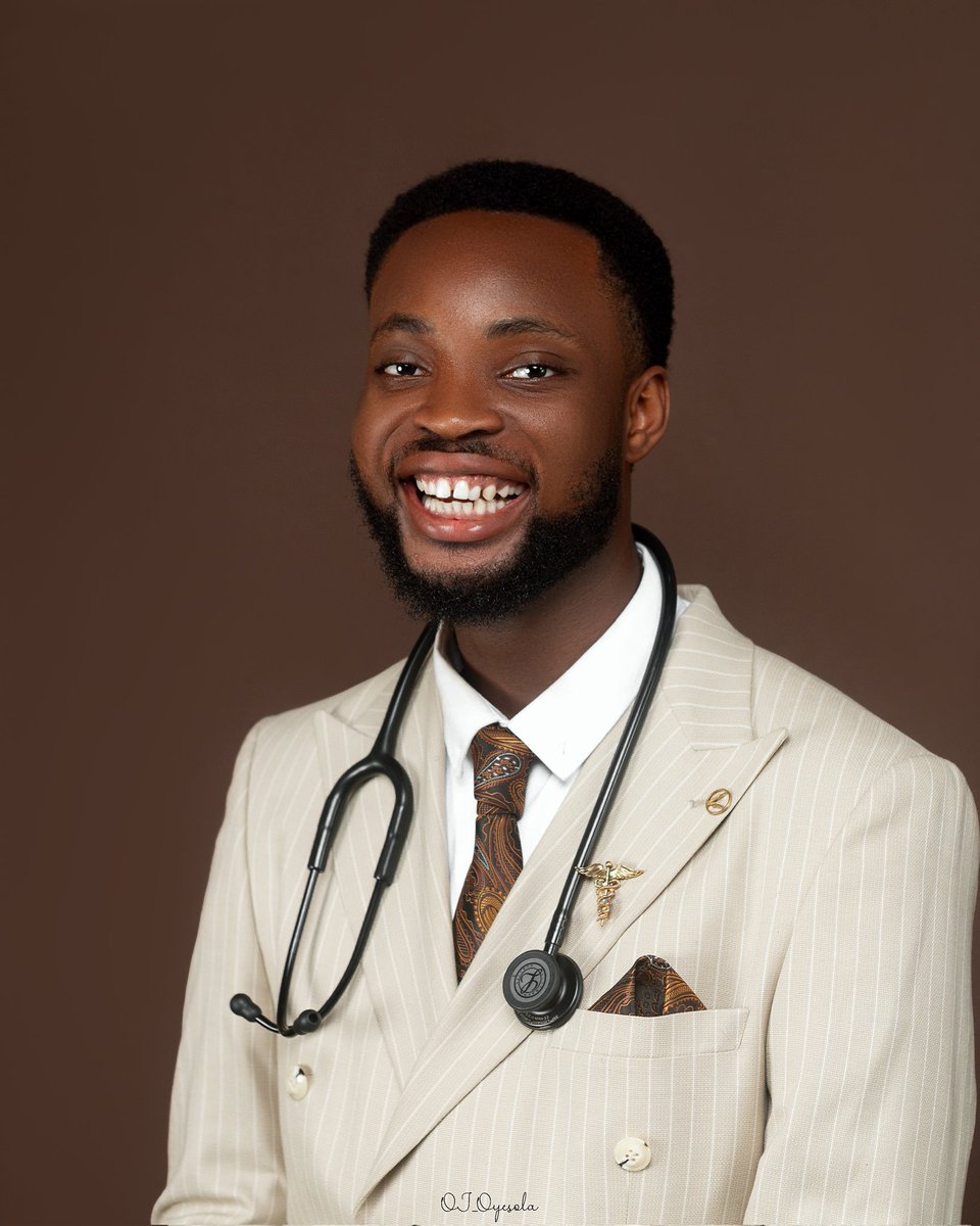 卄im™ tweet media