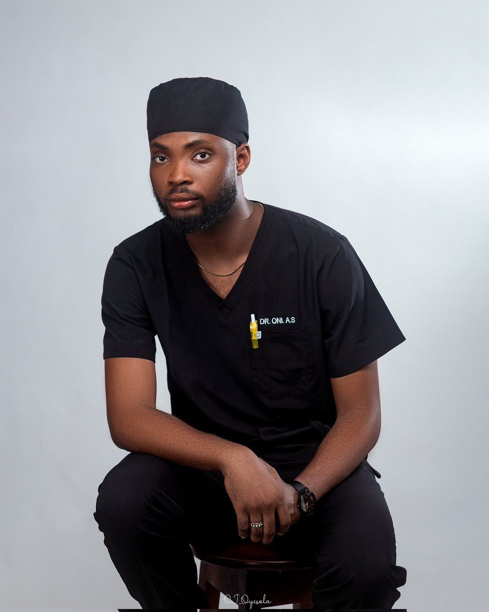 卄im™ tweet media