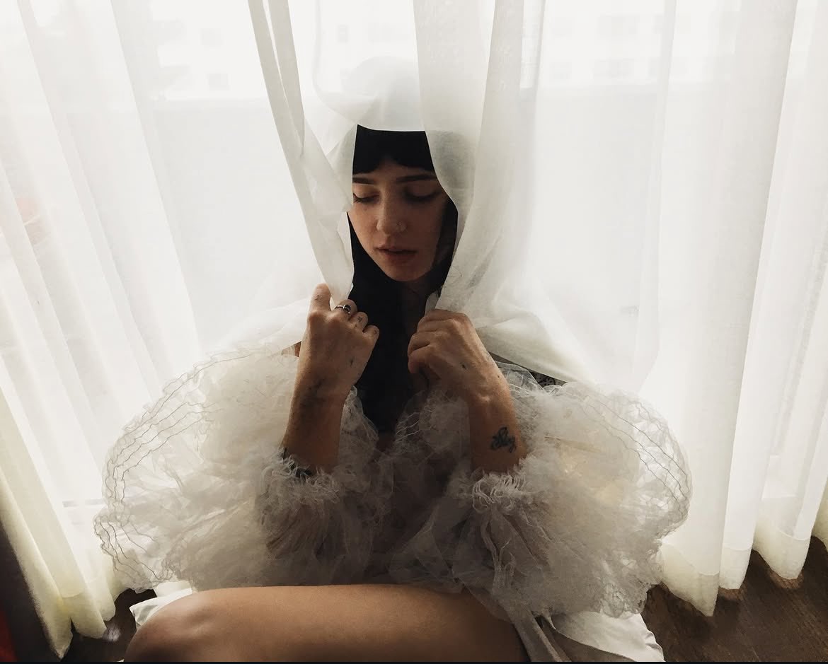 cole 🦢 tweet media