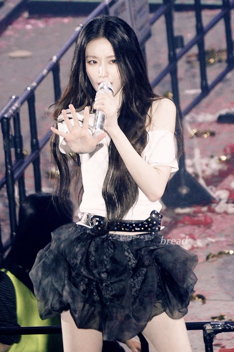 def_maze_ tweet media