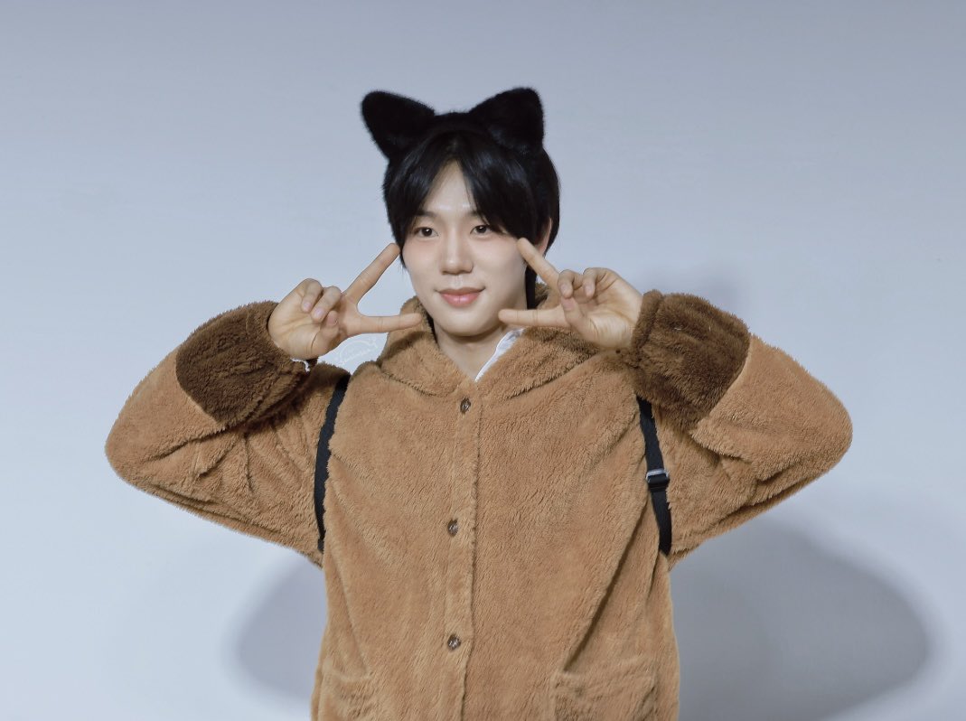 dearYSeo's tweet photo. 𝐻𝑎𝑝𝑝𝑦 𝐹𝑜𝑜𝑙’𝑠 𝐷𝑎𝑦

#BEBOYS #Hakseong
#비보이즈 #학성 https://t.co/WPb7A58yka