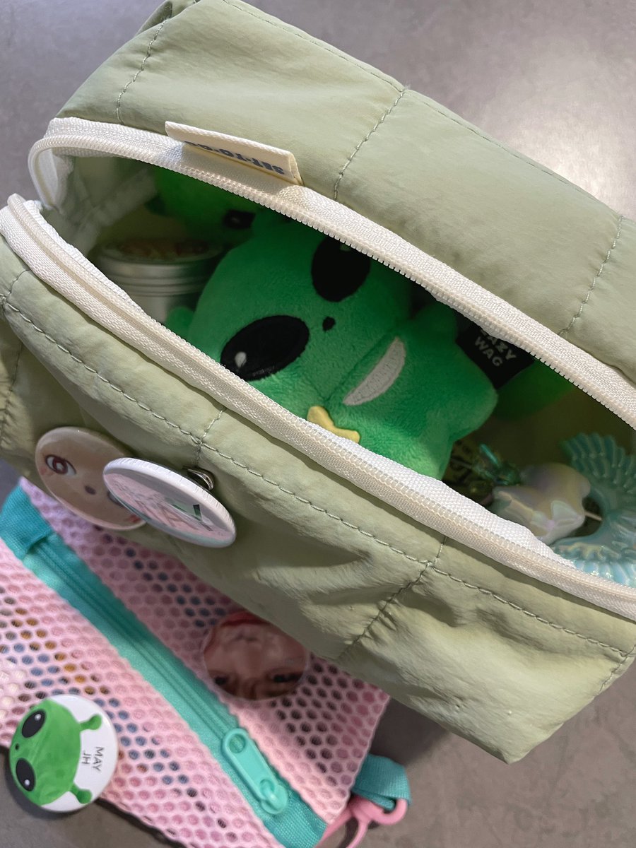 HAZZI훈 tweet media