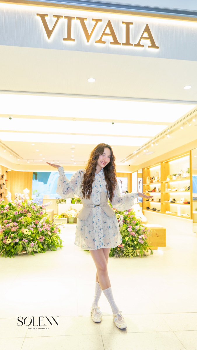 𝐅𝐑𝐄𝐄𝐍 𝐓𝐫𝐞𝐧𝐝 tweet media