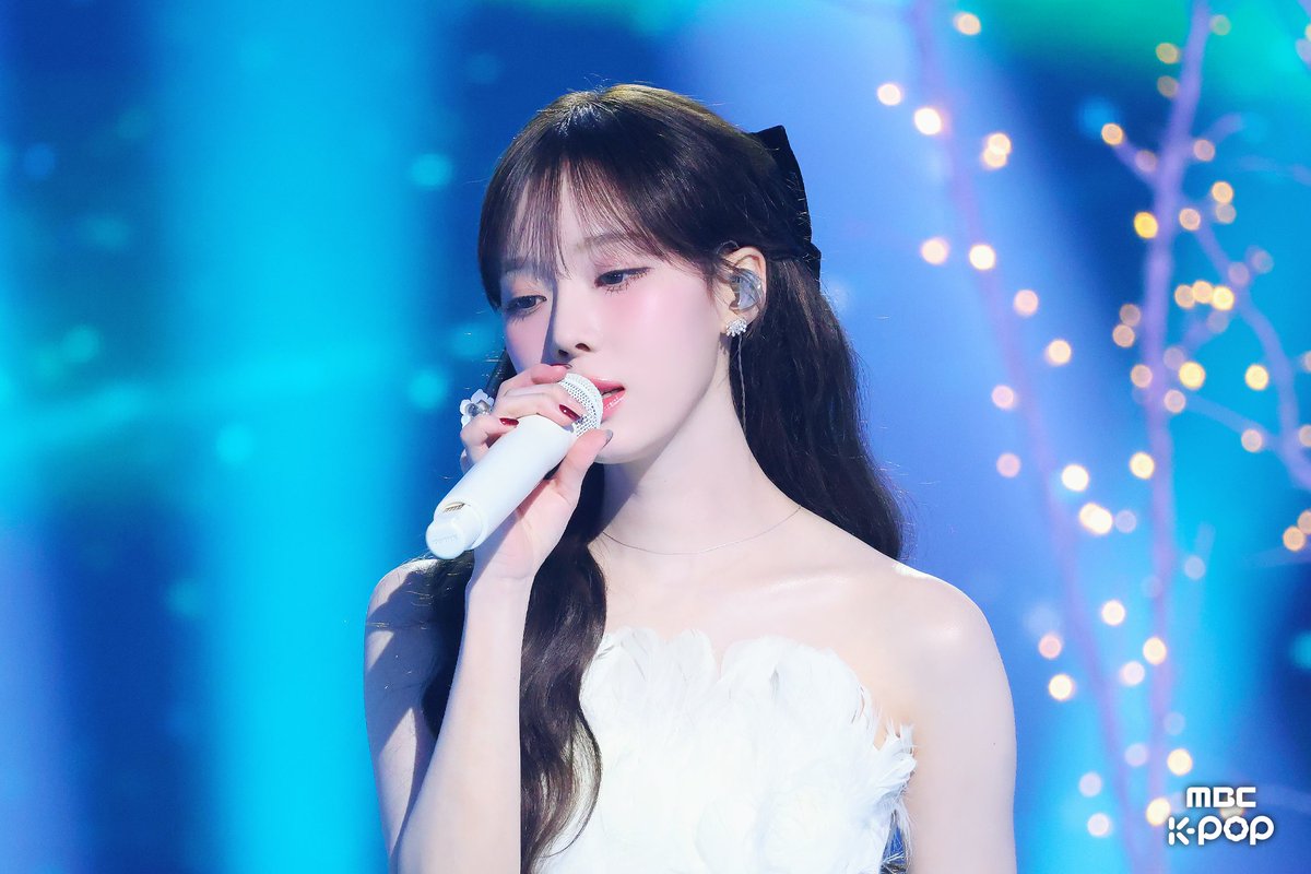 아 지금 내가 민정이를 낳은 기분이고 그럼