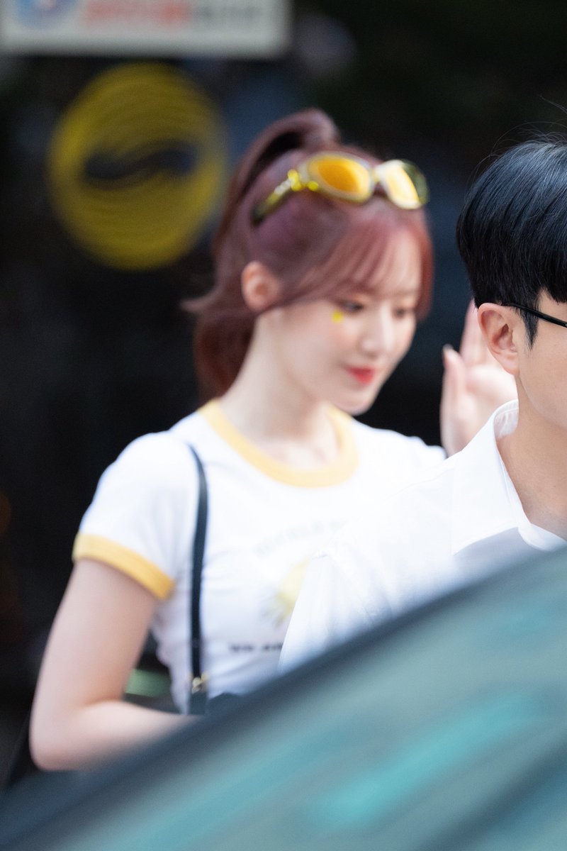 omgidle1610_'s tweet image. 𝙃𝙖𝙥𝙥𝙮 𝘼𝙥𝙧𝙞𝙡 𝙁𝙤𝙤𝙡𝙨 𝘿𝙖𝙮

🫠

240712 Music Bank
#MINNIE #SHUHUA #idle
#AprilFoolsDay