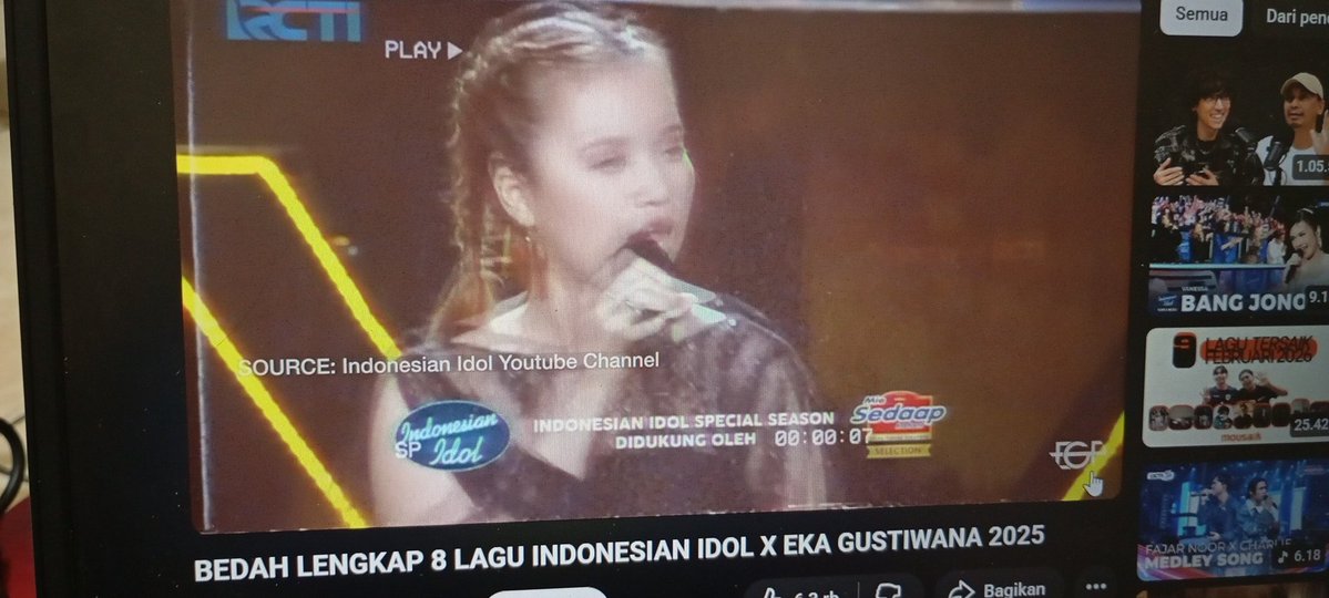 damn🌷 tweet media