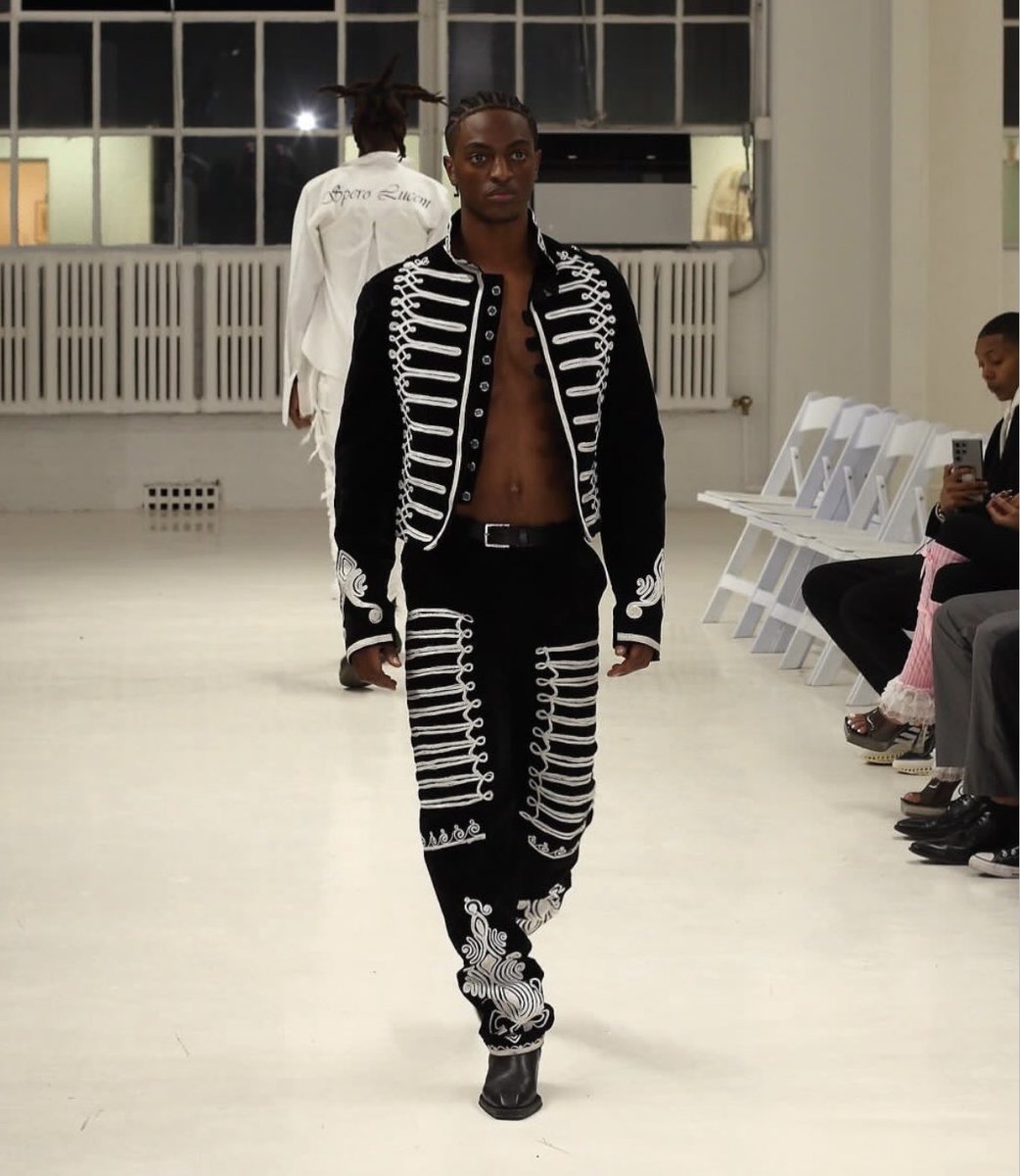 IKE DAVID tweet media