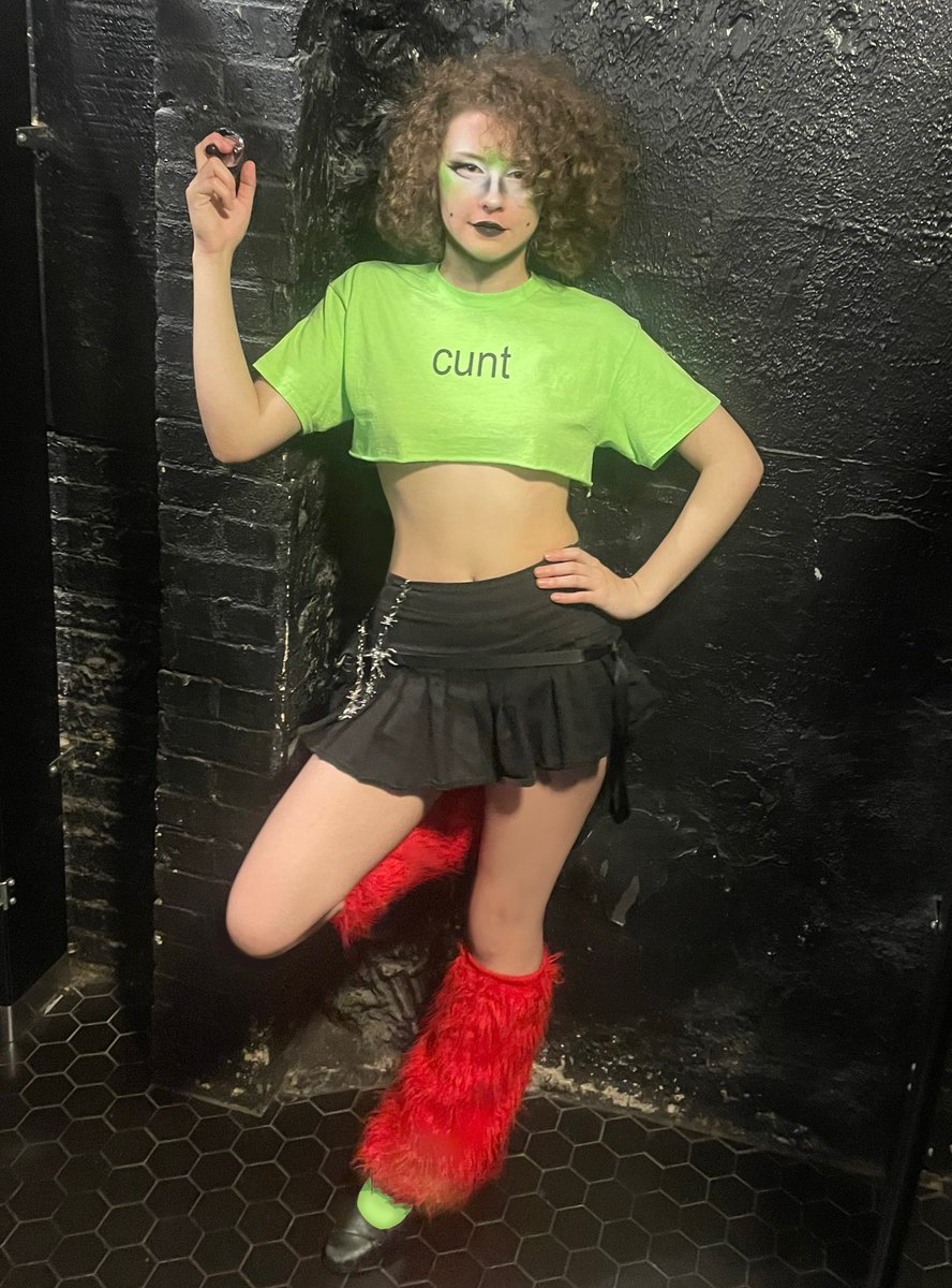 Lilkitty218's tweet photo. @hurtfeelingzday @TRIGGERHAPPYV1 I went to the club like this and I have a bf at home, idk maybe ur just insecure https://t.co/sXVTJqOb4a