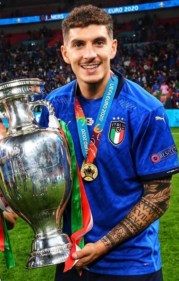 Billing Orsolini Pedro tweet media