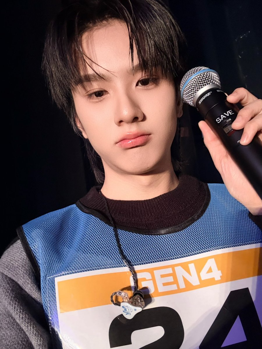 let luat era tweet media