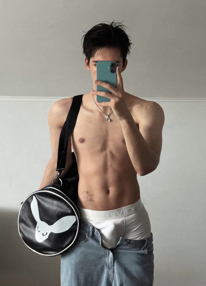 крамф tweet media