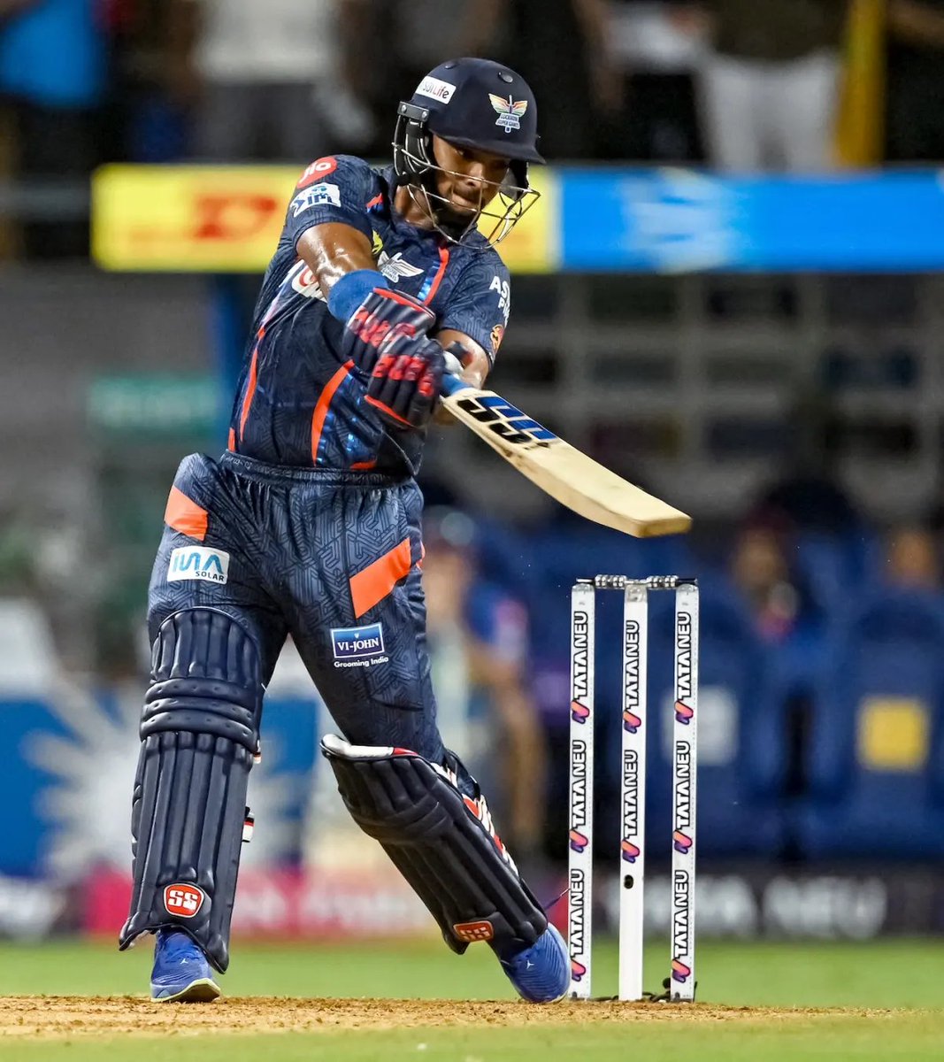 Cricket by JB tweet media