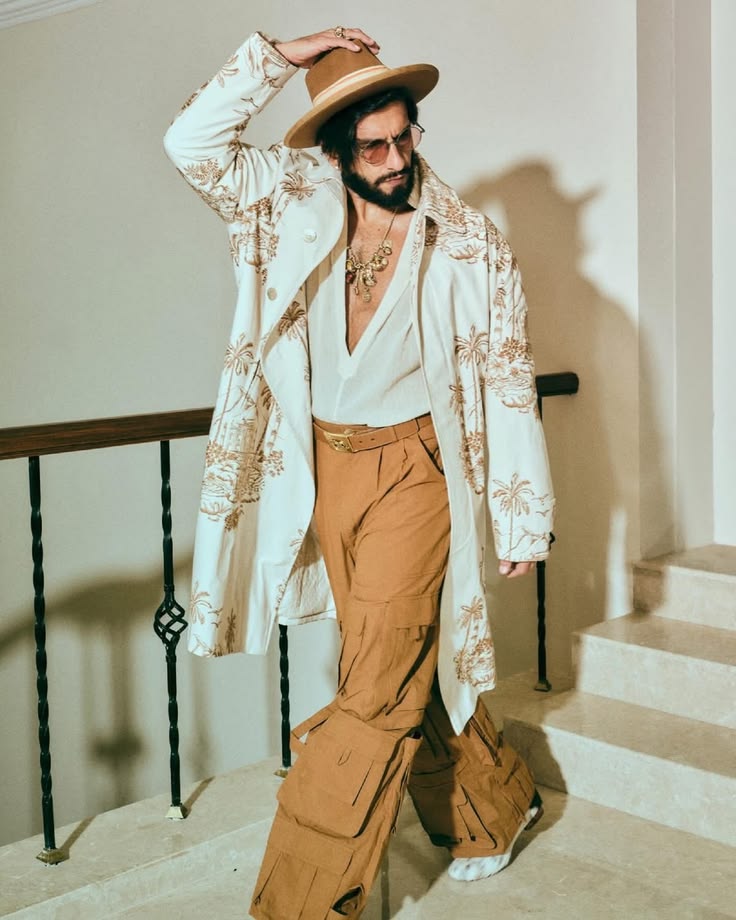 hourly ranveer (@hourlyranveer) on Twitter photo 