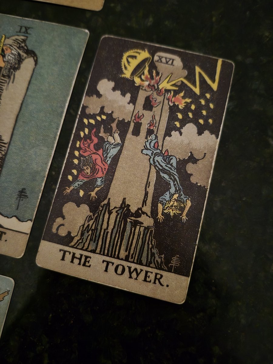 pixie ✷ cartomante tweet media