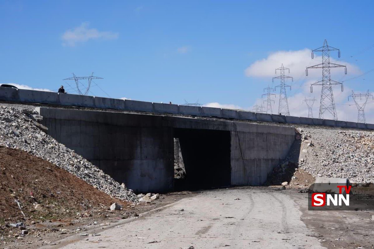 Arya Yadeghaar tweet media