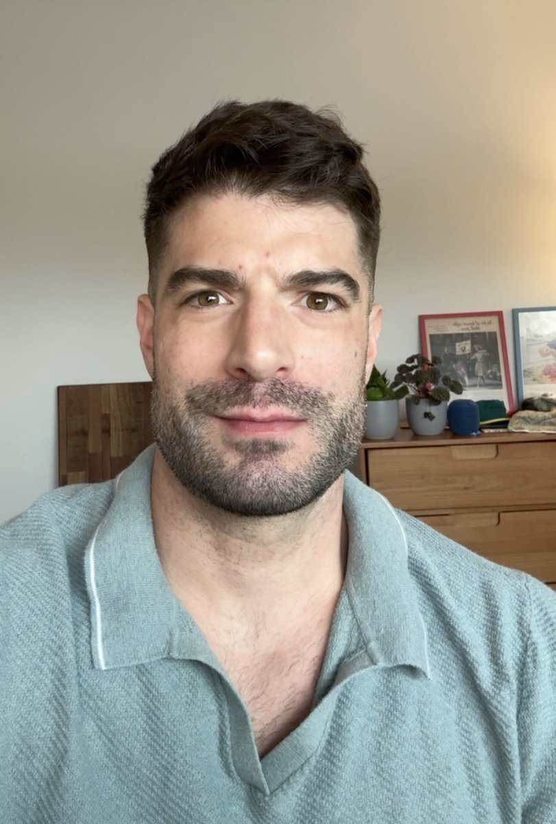 ruth b8r goonsburg tweet media